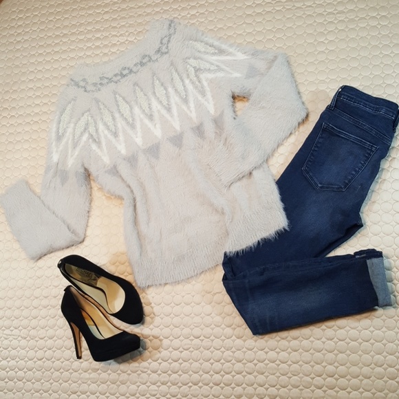 LC Lauren Conrad Sweaters - 🌱Soft Furry Oversized Cozy Sweater